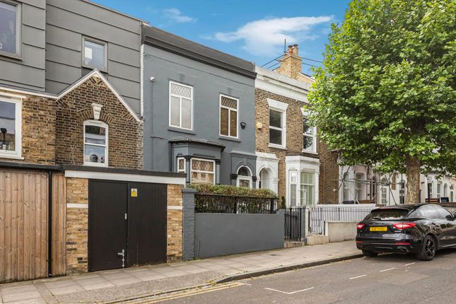 Glenarm Road, London, E5 3 bed terraced house for sale