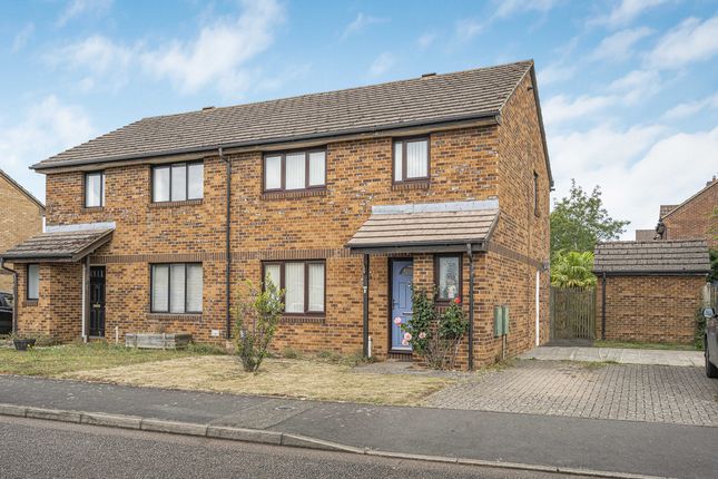 Thompson Drive, Bicester, OX27 2 bed semi