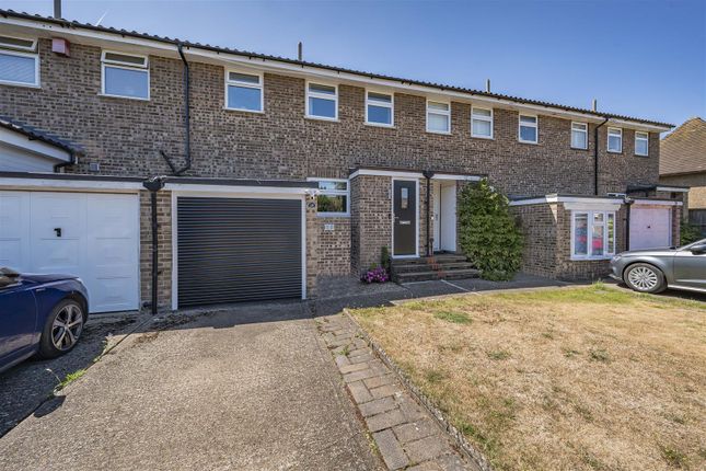 Bunces Close, Eton Wick, Windsor 3 bed house for sale