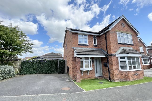 Plovers Way, Herons Reach FY3 4 bed detached house for sale