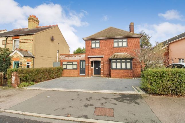 Banks Road, Biggleswade SG18 4 bed detached house for sale