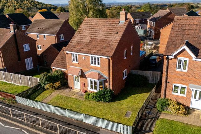 Stafford Road, Cannock WS12 4 bed detached house for sale