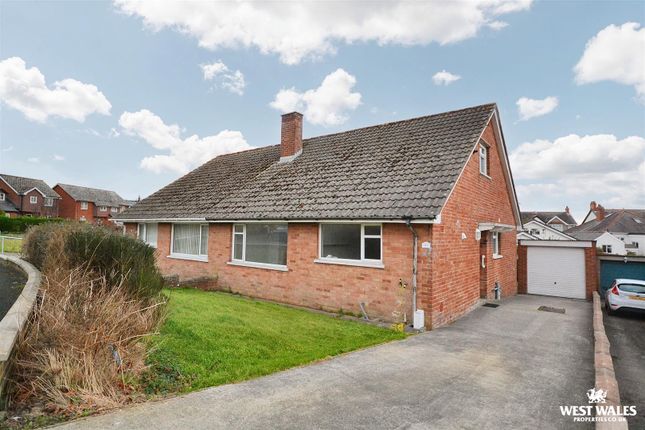 2 bedroom semi-detached bungalow for sale