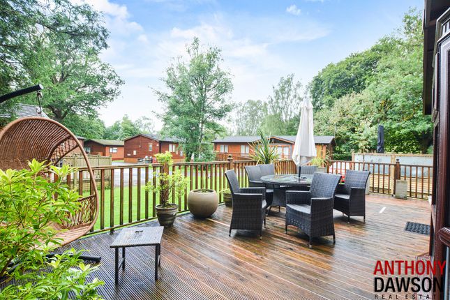 Waterside Wood White Cross Bay... 2 bed park home for sale