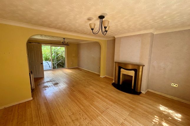 3 bedroom semi-detached bungalow for sale