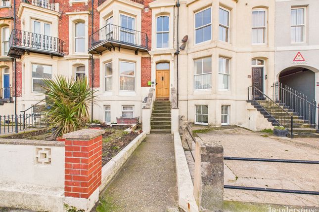 3 bed flat