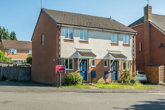 2 bedroom semi-detached house for sale