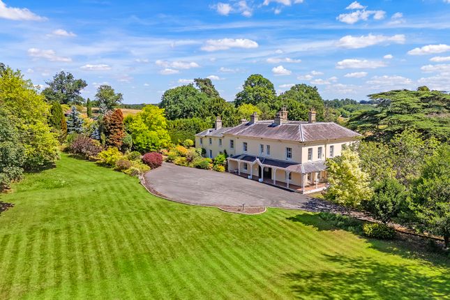 Sloe Hill, Halstead, CO9 9 bed detached house for sale