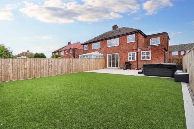 4 bedroom semi-detached house for sale