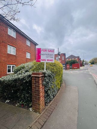 2 bed flat