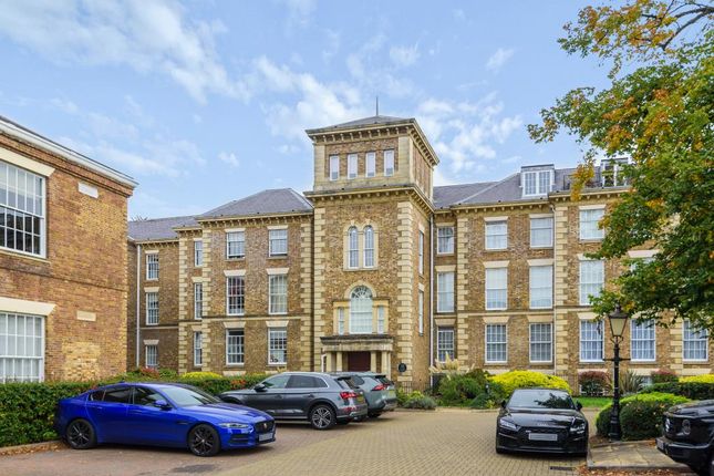 Princess Park Manor,  London,  N11,  N11 2 bed flat for sale