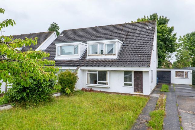 3 bedroom semi-detached house for sale