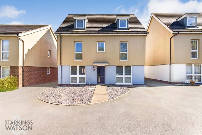 Peacock Grove, Costessey, Norwich 5 bed house for sale