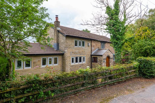 Long Lane, Heath Charnock, Chorley 4 bed detached house for sale