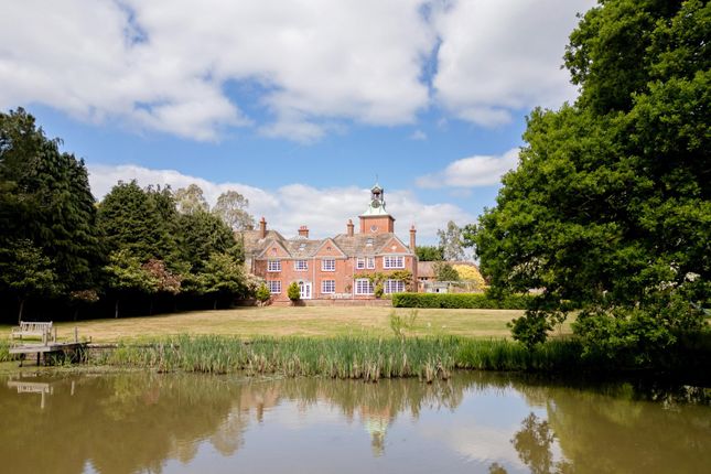 Loxwood, Billingshurst, West Sussex... 7 bed semi