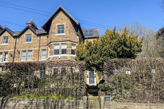 4 bedroom end of terrace house for sale