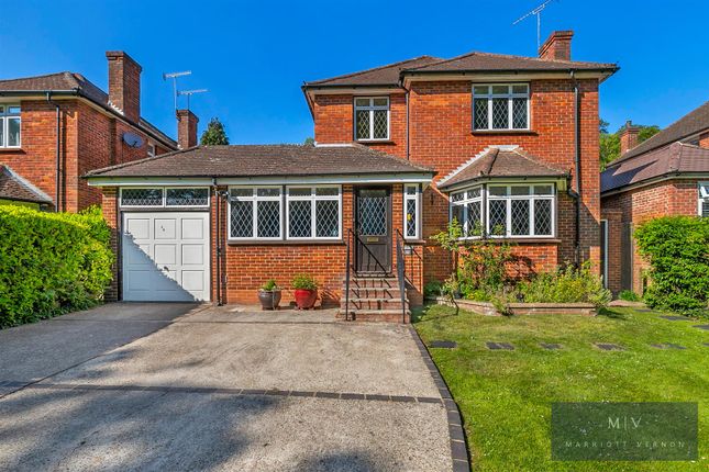 3 bed detached house