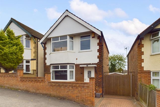 Belper Avenue, Carlton, Nottingham 3 bed detached house for sale