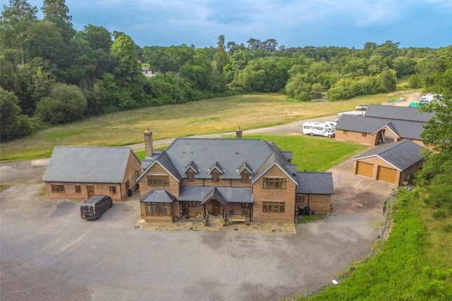 4 bed detached house