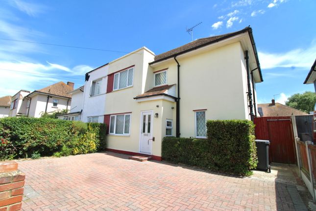 Brecon Square, Ramsgate CT12 3 bed semi