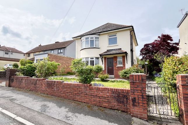 Cimla Crescent, Cimla, Neath, SA11 3PF 3 bed detached house for sale