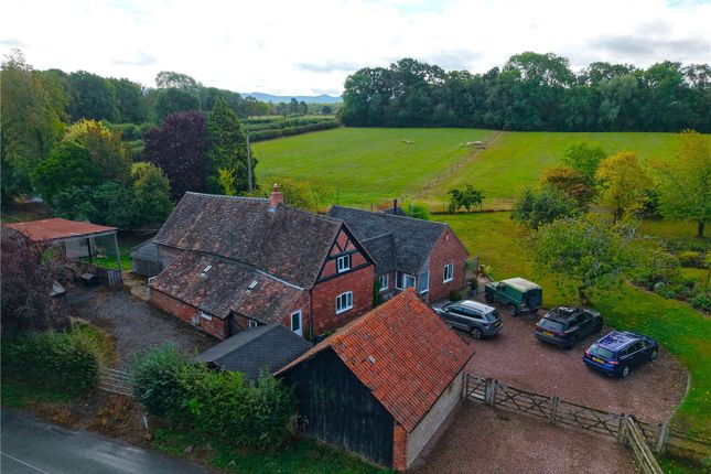 Bosbury, Ledbury, Herefordshire, HR8 3 bed detached house for sale