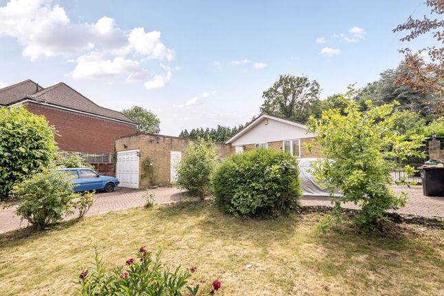 Uplands Road, Kenley 4 bed detached bungalow for sale