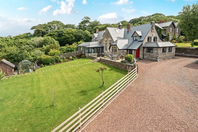 Arlington, Barnstaple, Devon, EX31 4 bed semi
