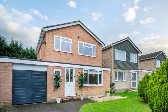 Woodrow Drive, Wokingham, RG40 3 bed detached house for sale