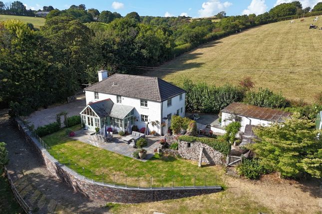 Under Lane, Launceston PL15 4 bed detached house for sale