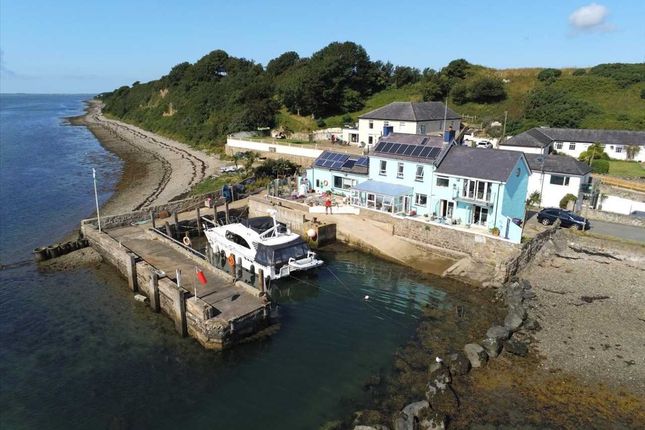 Ferry House, Brynsiencyn 3 bed detached house for sale