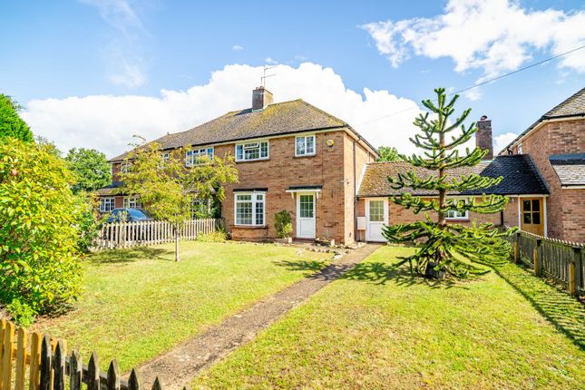Winding Shott, Bramfield, Hertford... 3 bed semi