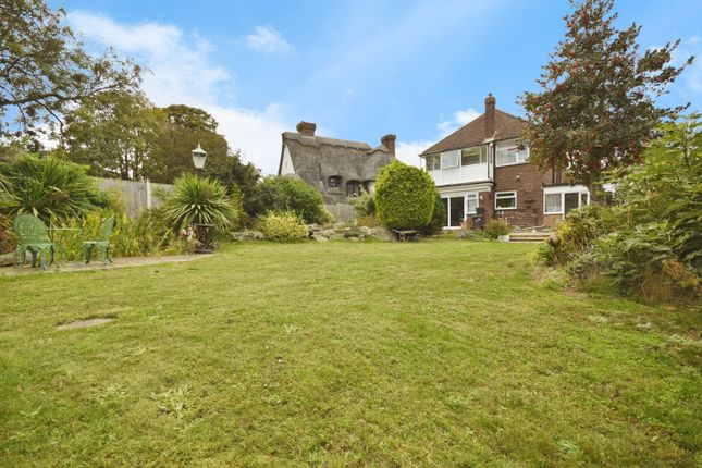 Northumberland Avenue, Margate 4 bed detached house for sale
