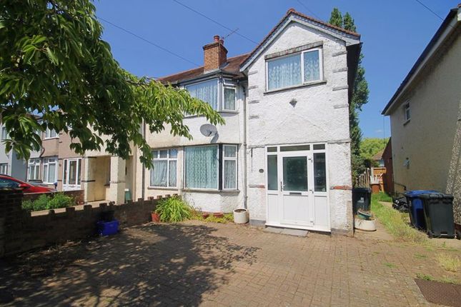 Lyndhurst Road, Greenford 3 bed terraced house for sale
