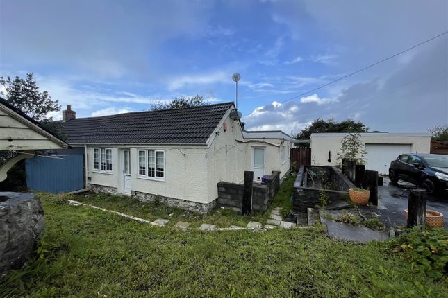Waunrhedynman, Pembrey, Burry Port 2 bed terraced bungalow for sale