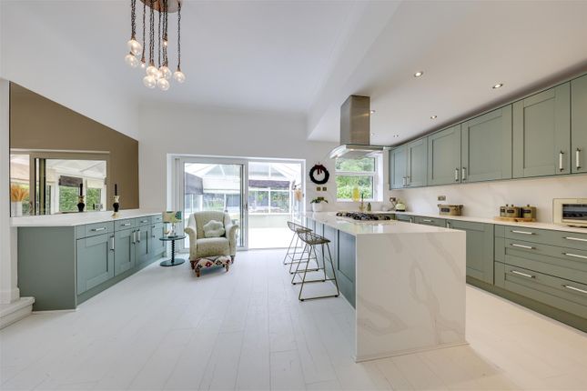 Holme Lane, Townsend Fold, Rossendale 4 bed semi