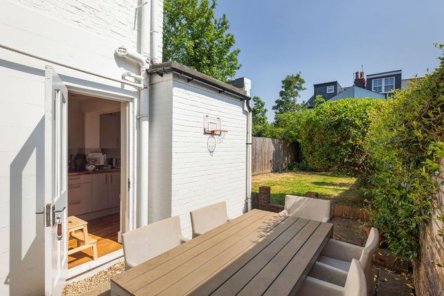 2 bed terraced house
