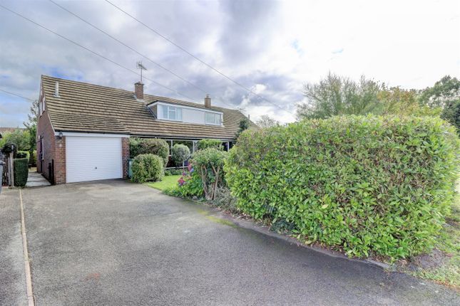 Oakengrove Close, High Wycombe HP15 3 bed bungalow for sale