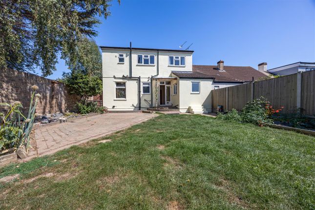 HIGHFIELD GROVE, Westcliff