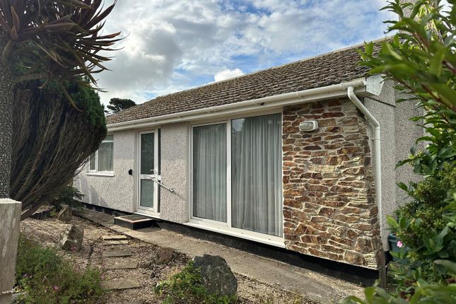 Treza Road, Helston TR13 2 bed detached bungalow for sale