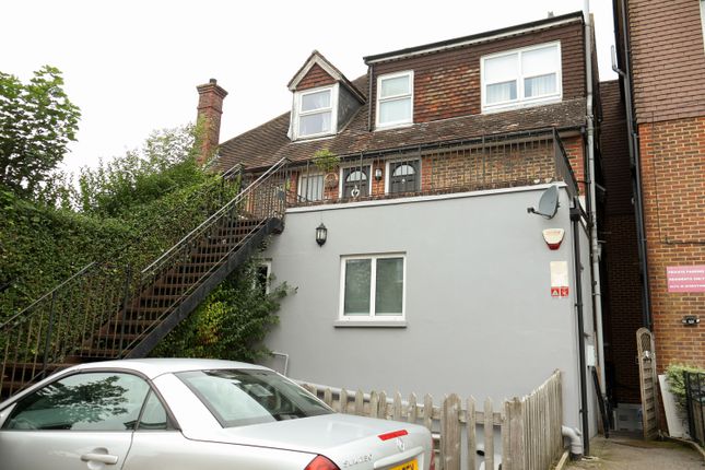 High Street, Godstone RH9 1 bed maisonette for sale