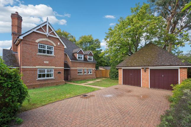 Highlands, Farnham Common SL2 5 bed detached house for sale