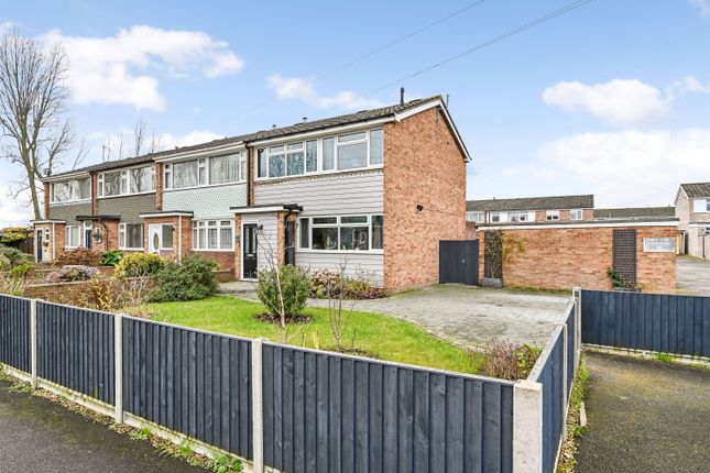 The Saltings, Portsmouth PO6 3 bed end of terrace house for sale