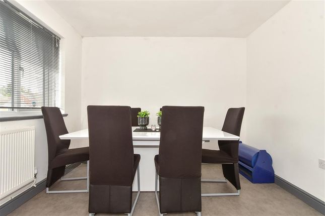 4 bedroom chalet for sale