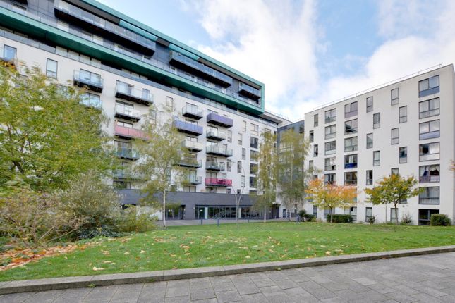 Conington Road, London 2 bed apartment for sale