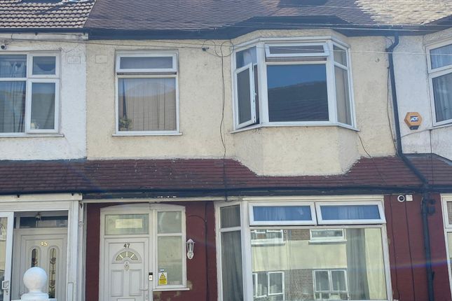 5 bed terraced house