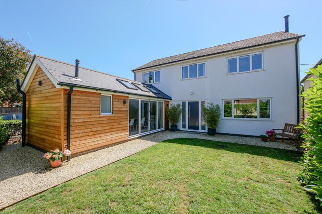 Littleworth Road, Benson OX10 4 bed detached house for sale