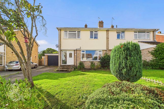 Nurseries Avenue, Brundall, Norwich 3 bed semi