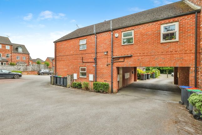 1 bedroom coach house for sale