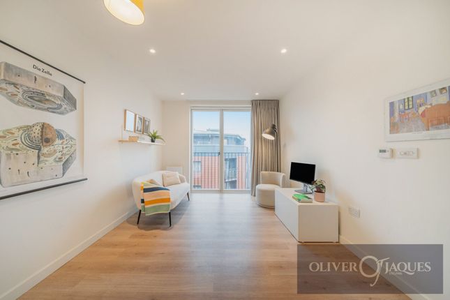 Varcoe Road, London, SE16 1 bed flat for sale
